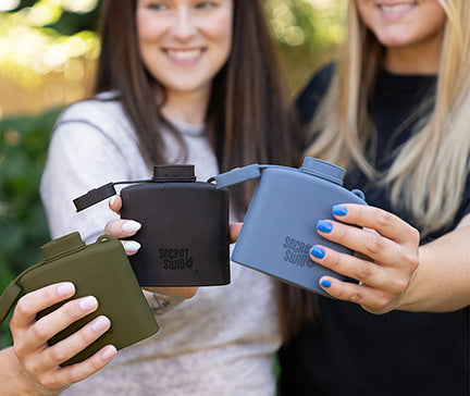 24 Ct. Bundle Signature Silicone Hip Flask 8Floz